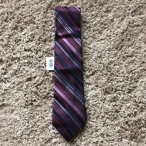 NWT Calvin Klein striped necktie